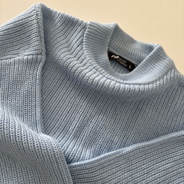 Pull en maille neuf bleu bébé New Yorker