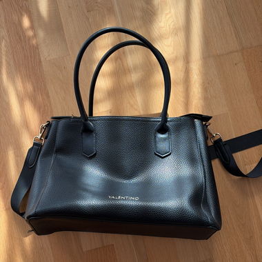 Valentino schwarze Handtasche
