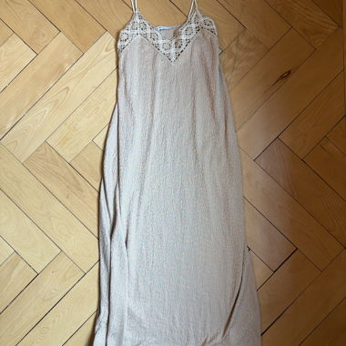 Abito beige