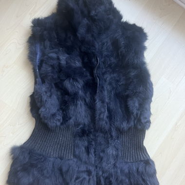 gilet fourrure lapin bleu foncé 