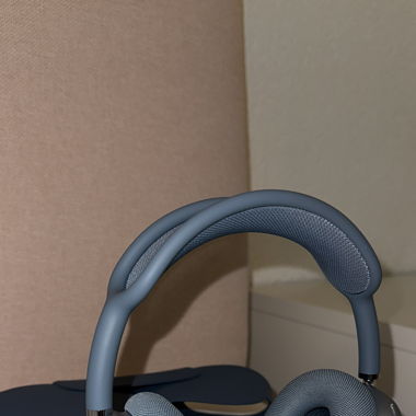 Apple AirPods Max Blue
