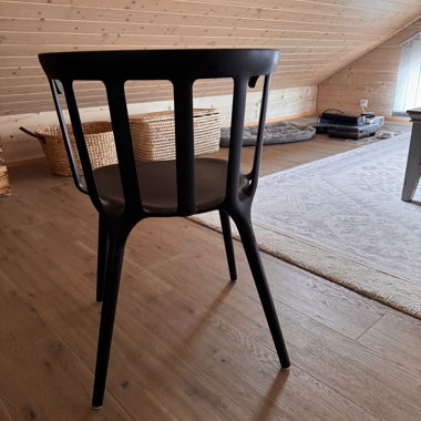 Sedia nera design 2x