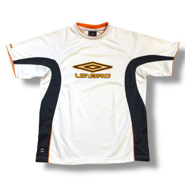 Umbro white streetwear t-shirt