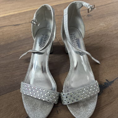 Sandali argentati con glitter