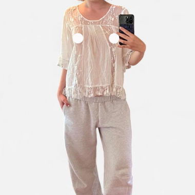 lace blouse 