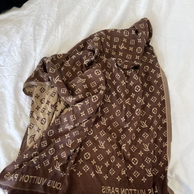 Dupe LV Schal