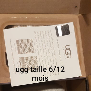 Chaussons UGG pour bébé 