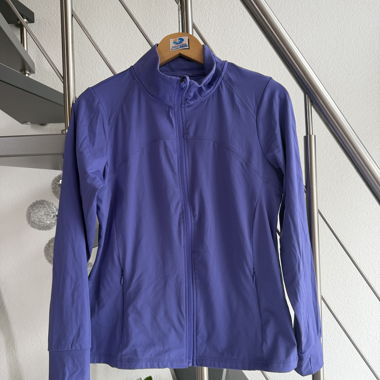 Lila Softshell-Jacke mit Reissverschluss