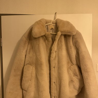 Faux Felljacke / Kurzmantel