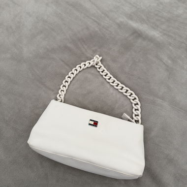 White Tommy Hilfiger Handbag