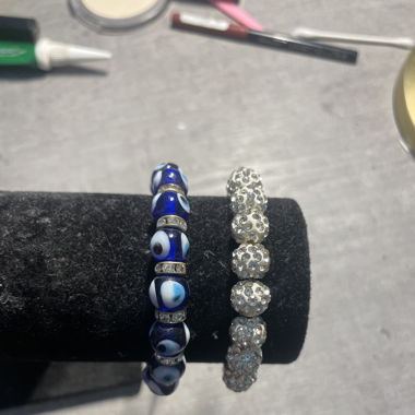 Armbänder