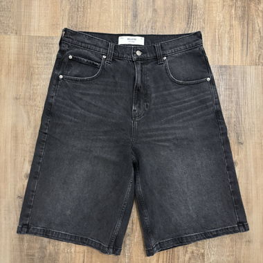 Super Baggy-Jeans-Shorts von Hollister