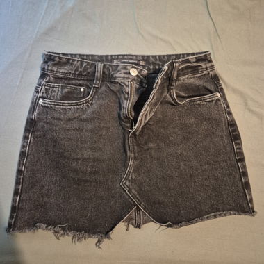 Mini-jupe en denim noir