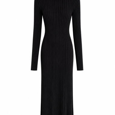Robe longue noire plissée