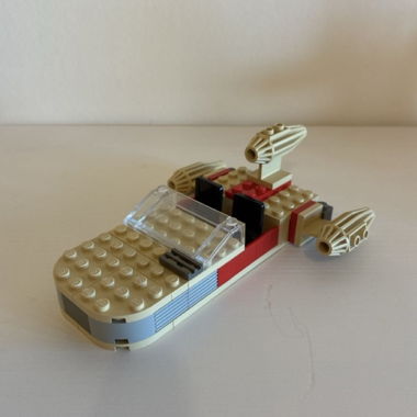 LEGO Star Wars Landspeeder 7110 from 1999