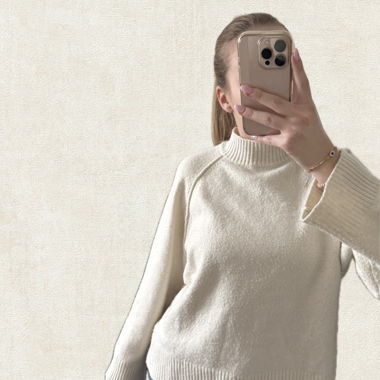 White turtleneck sweater