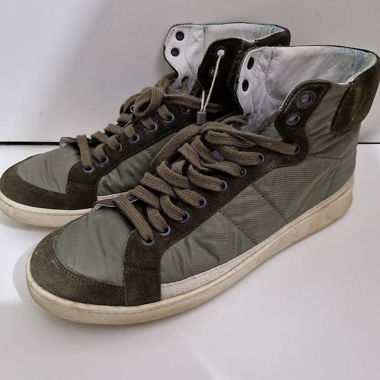 Freizeitschuhe mit hohem Schaft