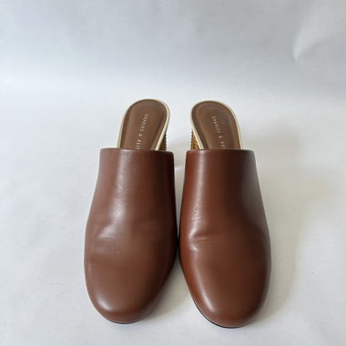 Mule marroni Charles & Keith
