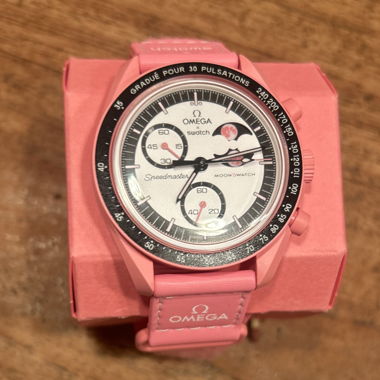 SWATCH x OMEGA • Mission to the pink Moonphase
