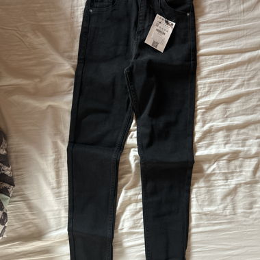 Black Skinny Jeans