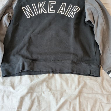 Black Nike Sweatshirt