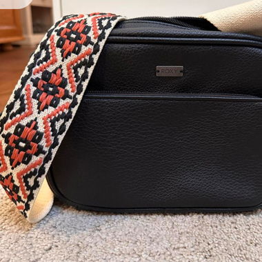 Brandneue Roxy Mini-Tasche