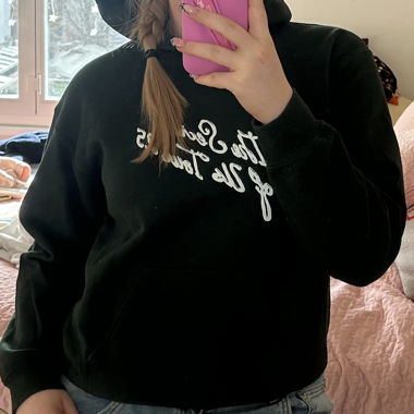 Merch de la tournée Gracie Abrams 2025