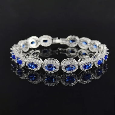 Iced Armband