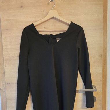 Robe noir
