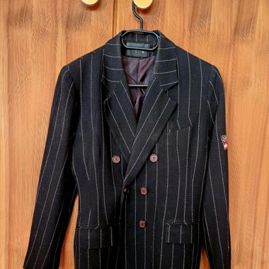 Veste noire couture noire à rayure