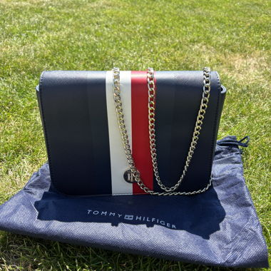 Tommy Hilfiger Tasche 
