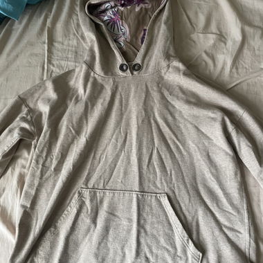 Pullover mit süsser Innenschrift