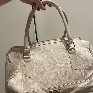Grosse Handtasche