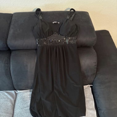 Abito nero con paillettes Patrice Bréal