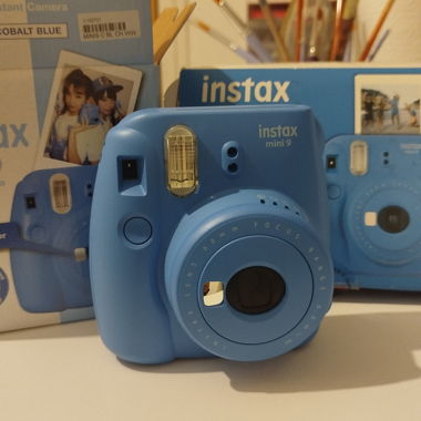 Vendo Instax Mini 9 mai usata 