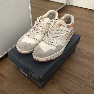 Vendo le mie New Balance 550.