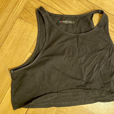 Set of 2 tank tops