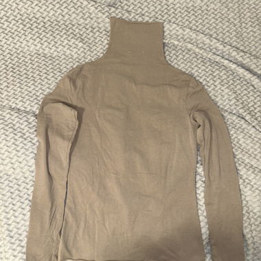 OYSHO Rollkragen-Langarmshirt