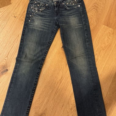 Jeans True Religion à clous