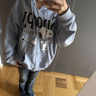 Peanuts Sipphoodie 🐩