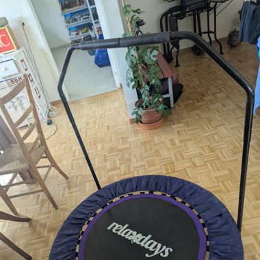 Trampolin faltbar mit Haltestange