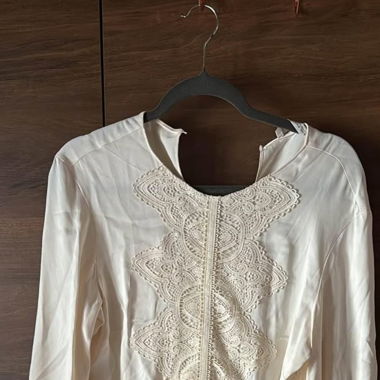ZARA Kleid Midikleid Cremefarben