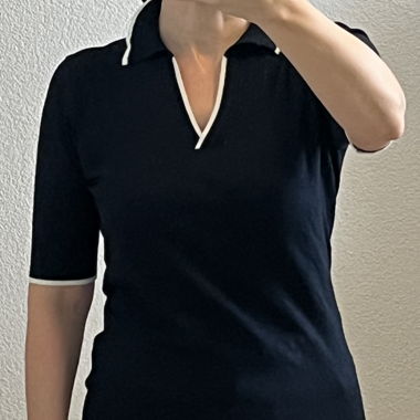 Maglia a maniche corte con collo