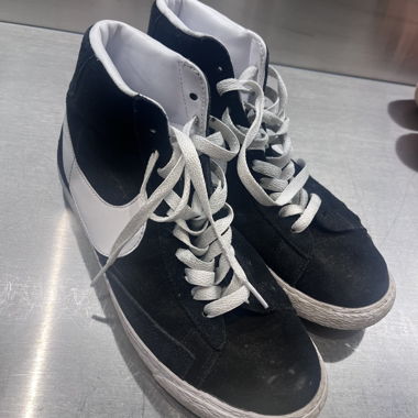 Baskets Nike Blazer Gr. 39