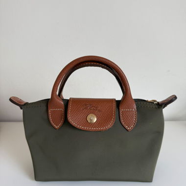 Borsa a mano Longchamp in verde oliva