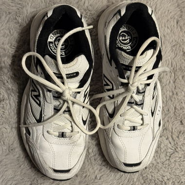 New Balance Sneaker weiss/schwarz