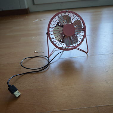 Mini USB Table Fan
