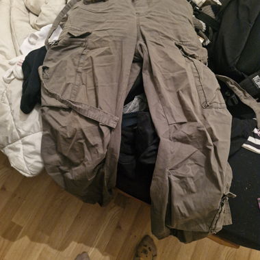 Pantalon cargo