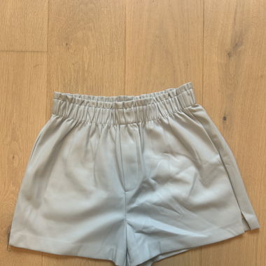 Shorts taille haute élégants