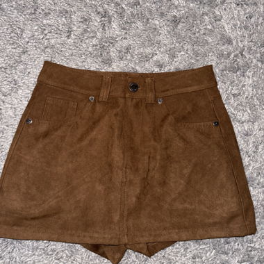 Stradivarius Skort